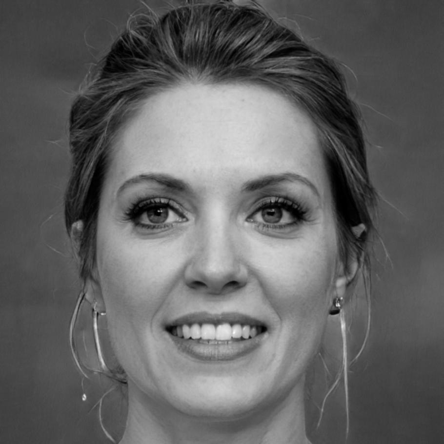 Portrait of Elara Thornbury